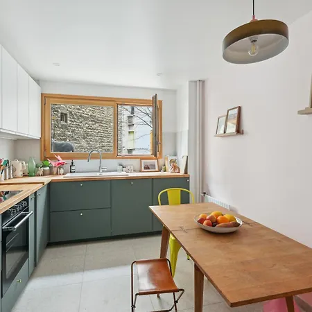 Daire Design De Clignancourt-montmartre By Weekome